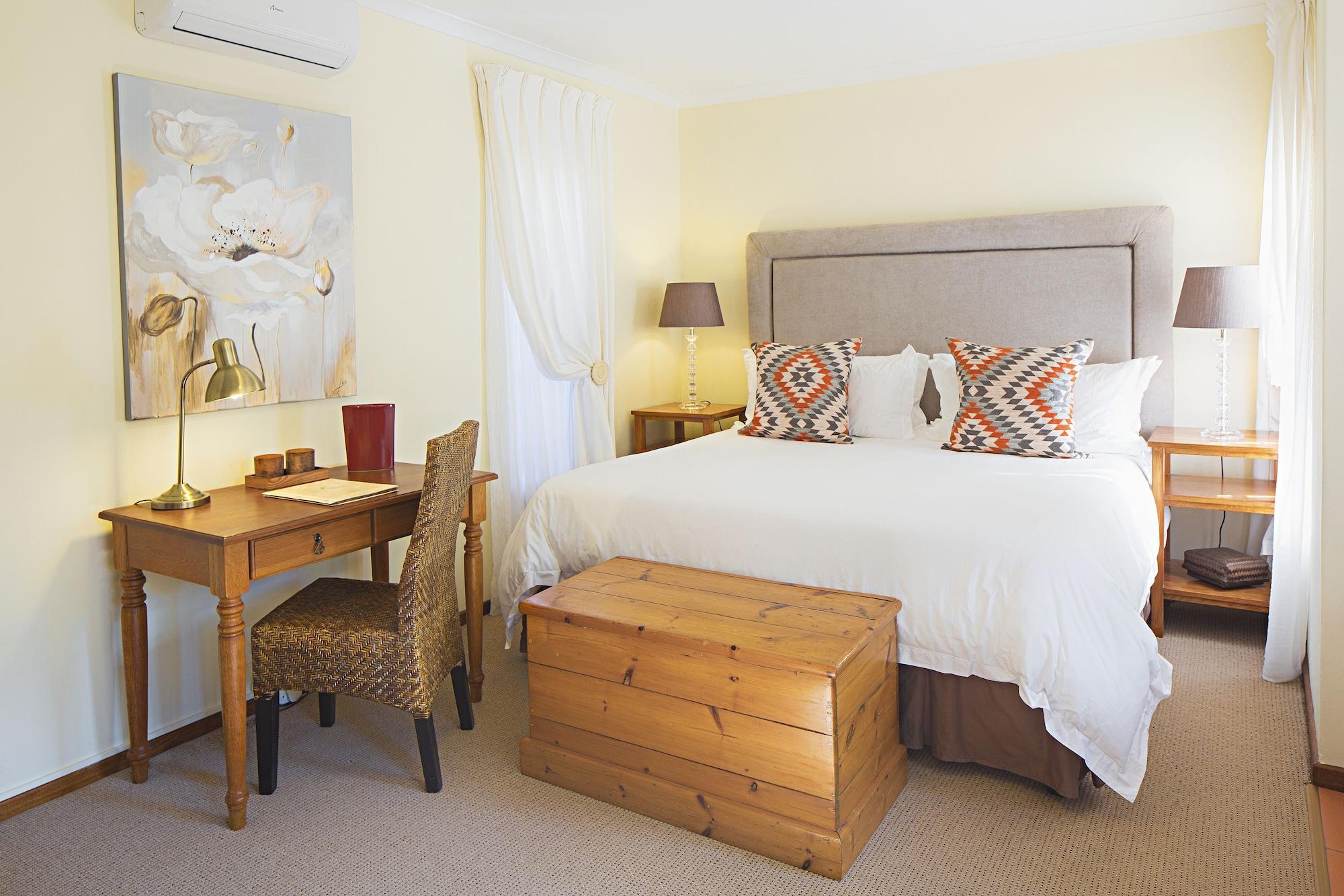 Kingfisher Guesthouse Port Elizabeth Exterior photo